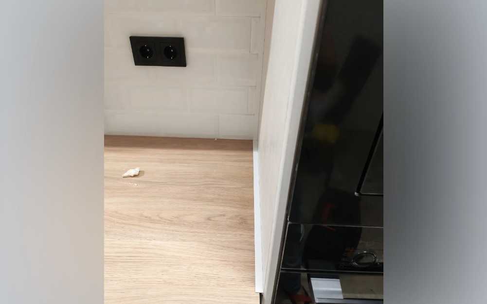 Микроплинтус AL16X5-03 16х6х2000мм Белый