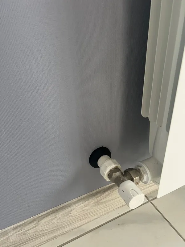 Розетта для труб ПВХ Cezar D22 M090 Черный