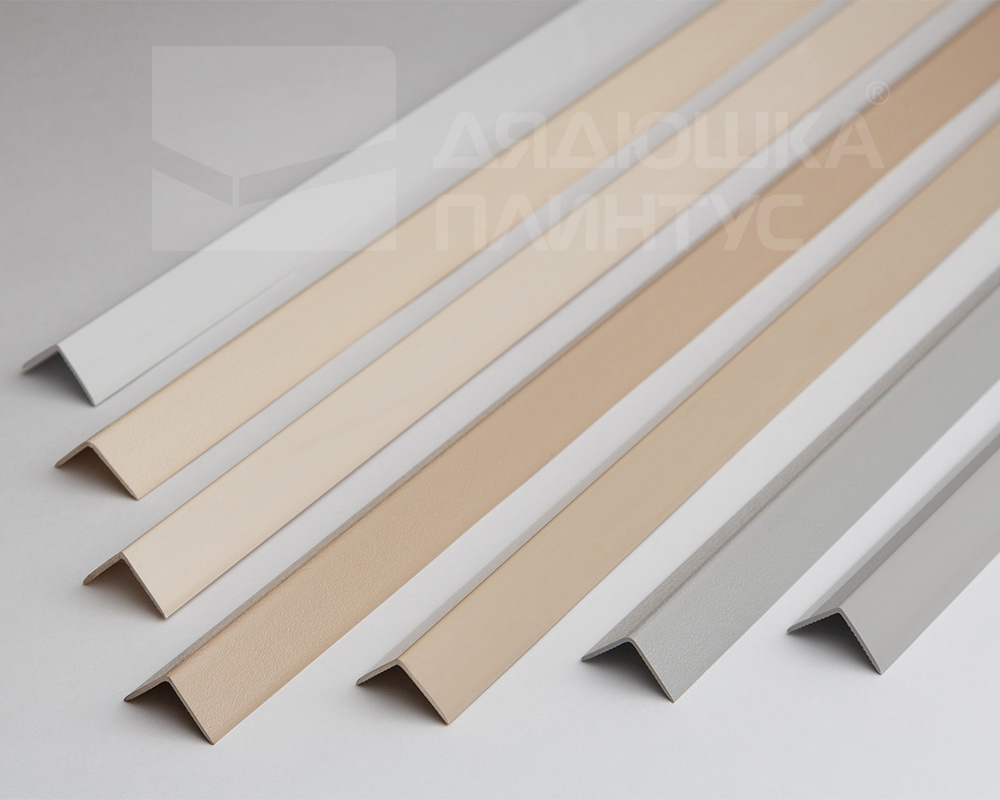 Угол ПВХ Деконика ИДЕАЛ 15*15 2,7м. 002 Светло-серый